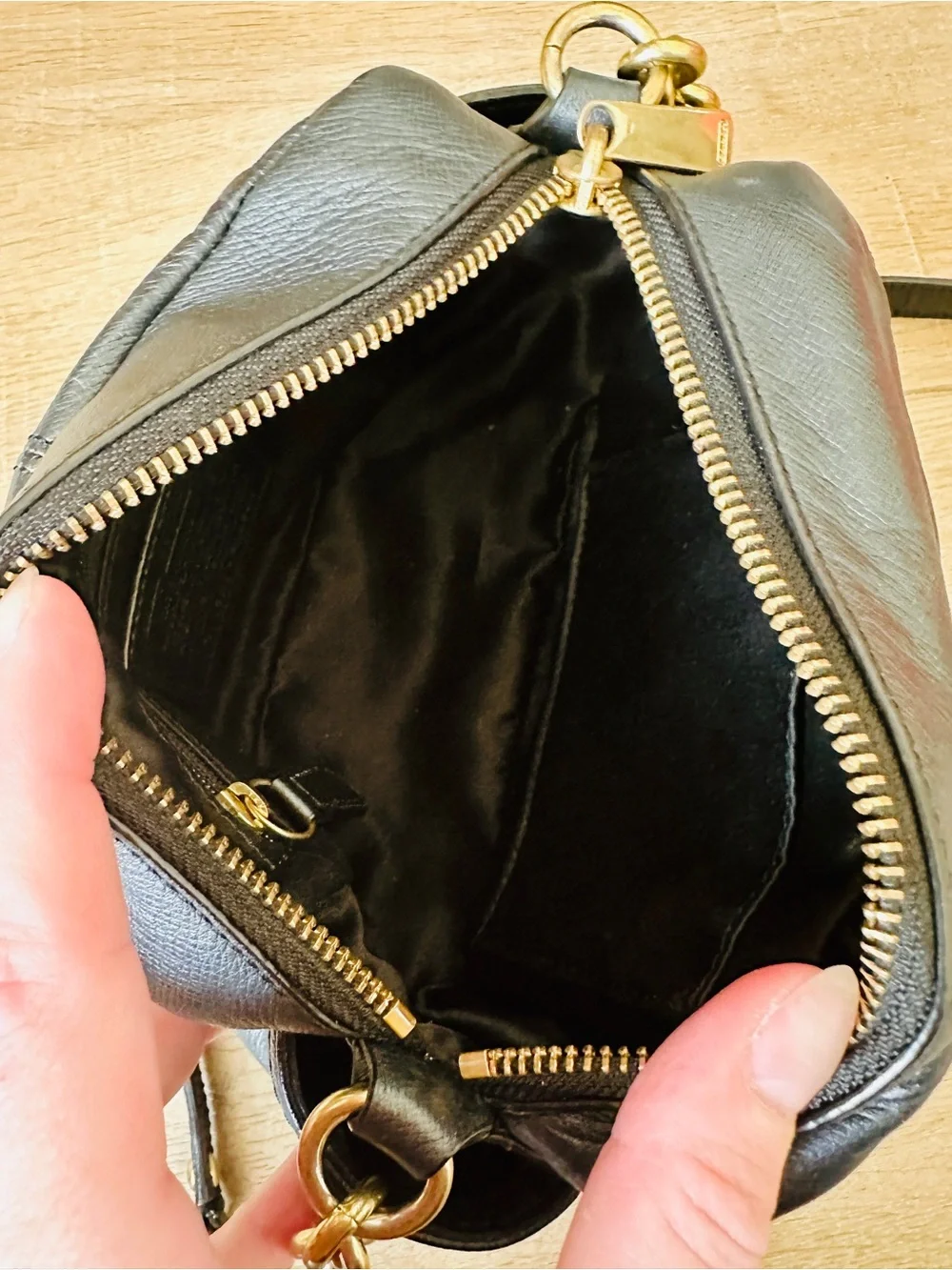 Coach Black Campbell Crossbody Leathet Camera Bag with Gold Turn-Lock Hardware